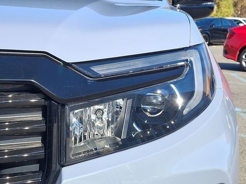 Used 2023 Honda Ridgeline Black Edition image 9