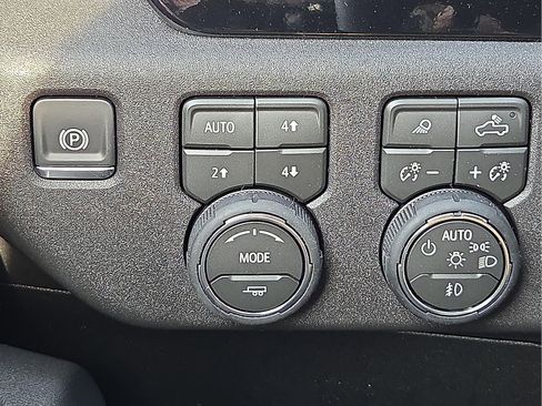 New 2026 Chevrolet Silverado 2500 LTZ w/ Trail Boss Package image 19