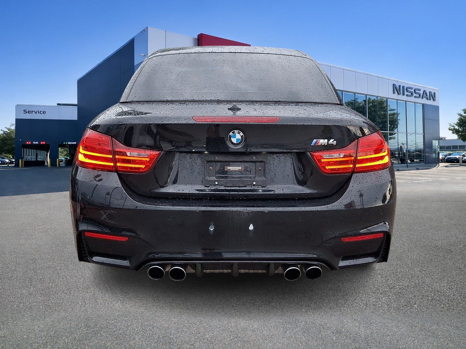 Used 2015 BMW M4 Convertible RWD image 5