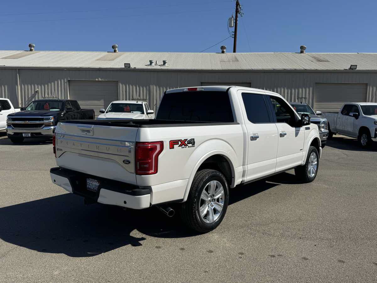 Used 2015 Ford F150 Platinum w/ Equipment Group 701A Luxury AWD/4WD image 11