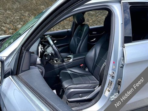 Used 2022 Mercedes-Benz GLC 300 4MATIC w/ Premium Package Lite image 22