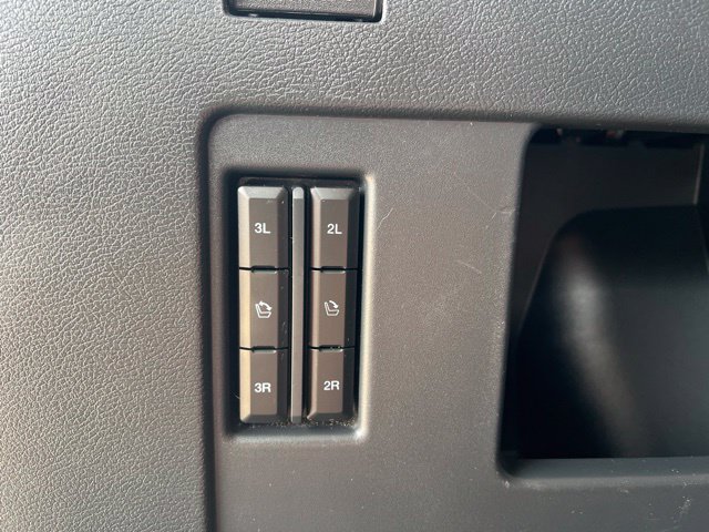 Used 2023 Ford Expedition Limited AWD/4WD image 20
