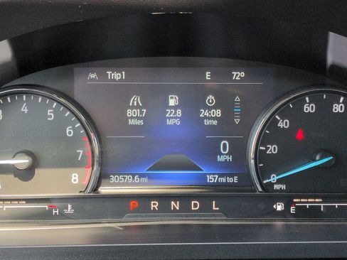 Used 2023 Ford Explorer XLT RWD image 28