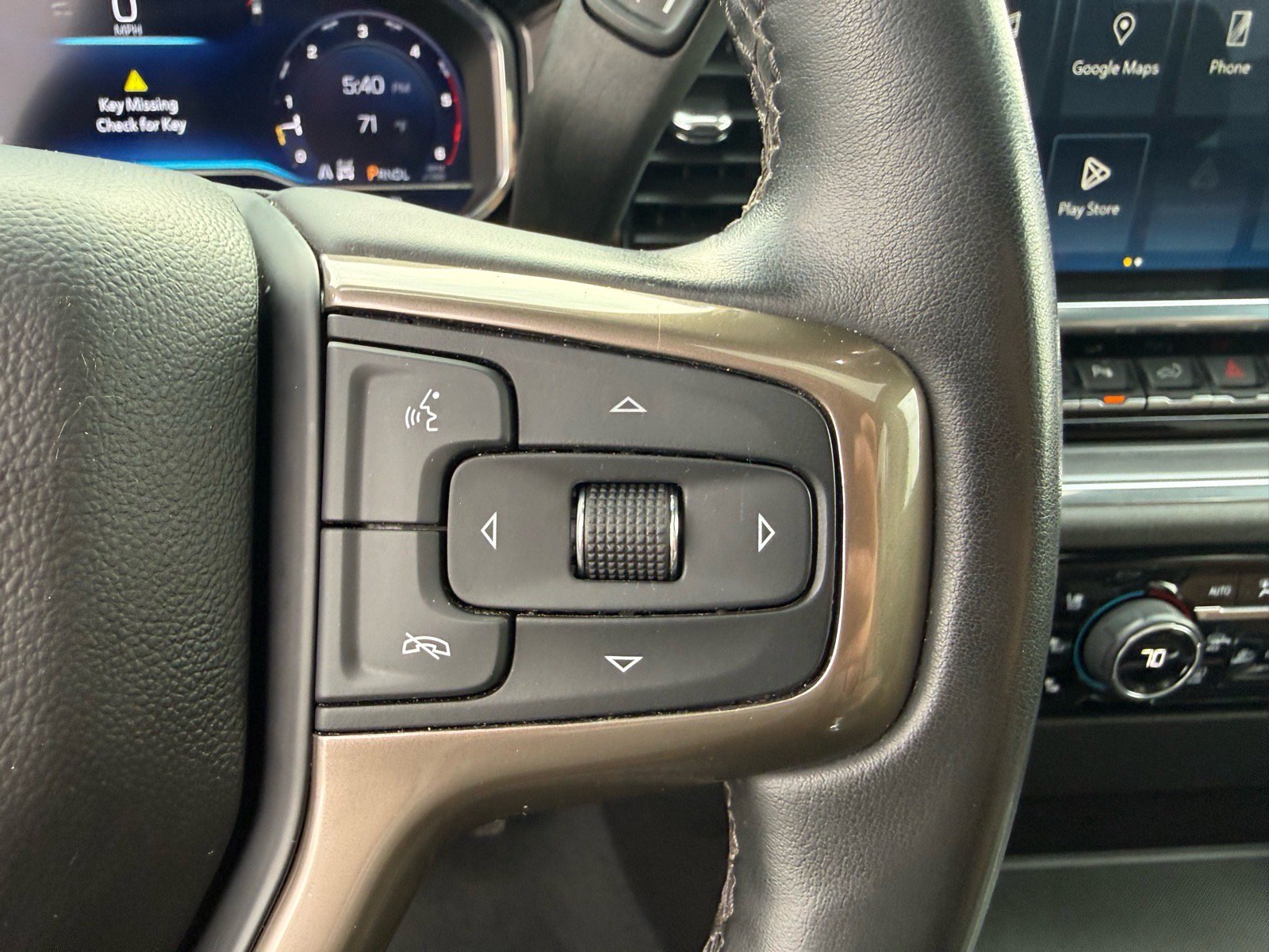 Used 2024 Chevrolet Silverado 2500 High Country w/ High Country Premium Package AWD/4WD image 30