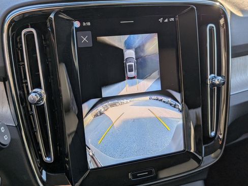 New 2026 Volvo XC40 B5 Plus w/ Protection Package Premier image 21