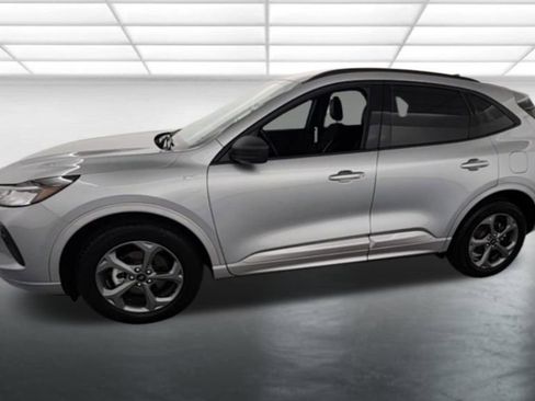 Certified 2024 Ford Escape ST-Line w/ Tech Pack #1 AWD/4WD image 4