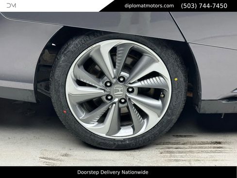 Used 2018 Honda Clarity Touring image 37