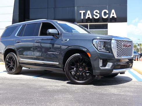 Used 2022 GMC Yukon Denali RWD image 1