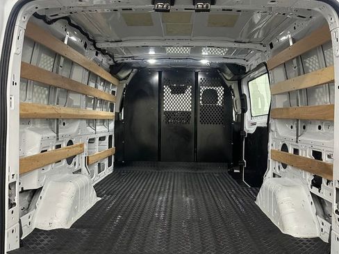 Used 2023 Ford Transit 250 Low Roof AWD w/ Exterior Upgrade Package image 20