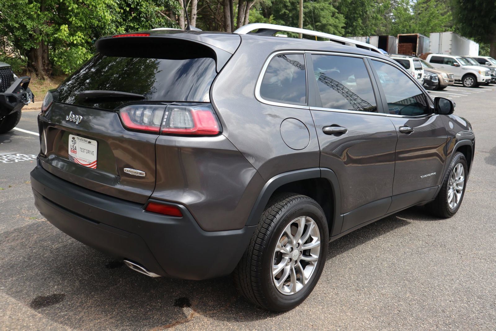 Used 2021 Jeep Cherokee Latitude Lux w/ Sun & Sound Group FWD image 6