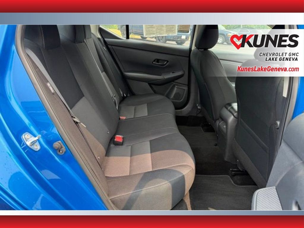 Used 2024 Nissan Sentra SV FWD image 16