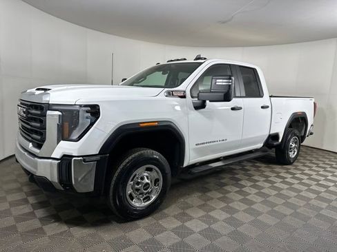 Used 2024 GMC Sierra 2500 Pro image 7