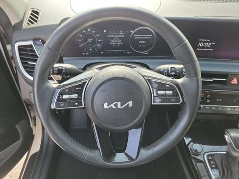 Used 2024 Kia Seltos S FWD image 22