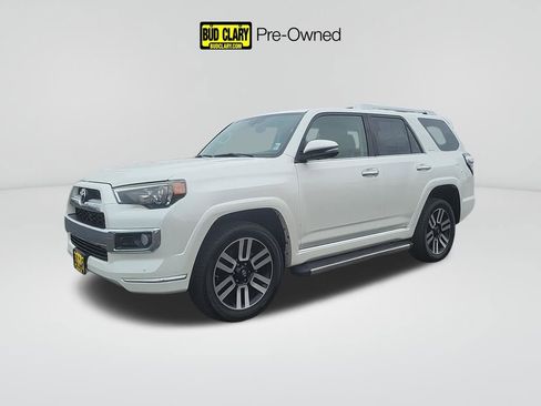 Used 2016 Toyota 4Runner SR5 image 1