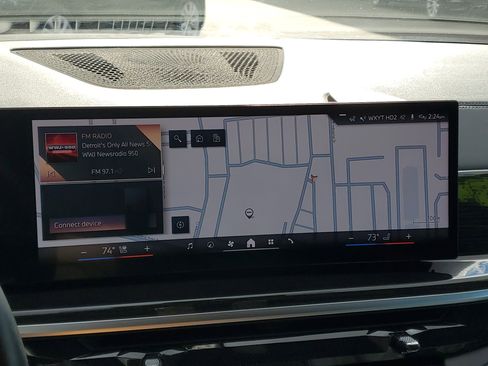 Certified 2024 BMW X6 xDrive40i w/ Premium Package image 19