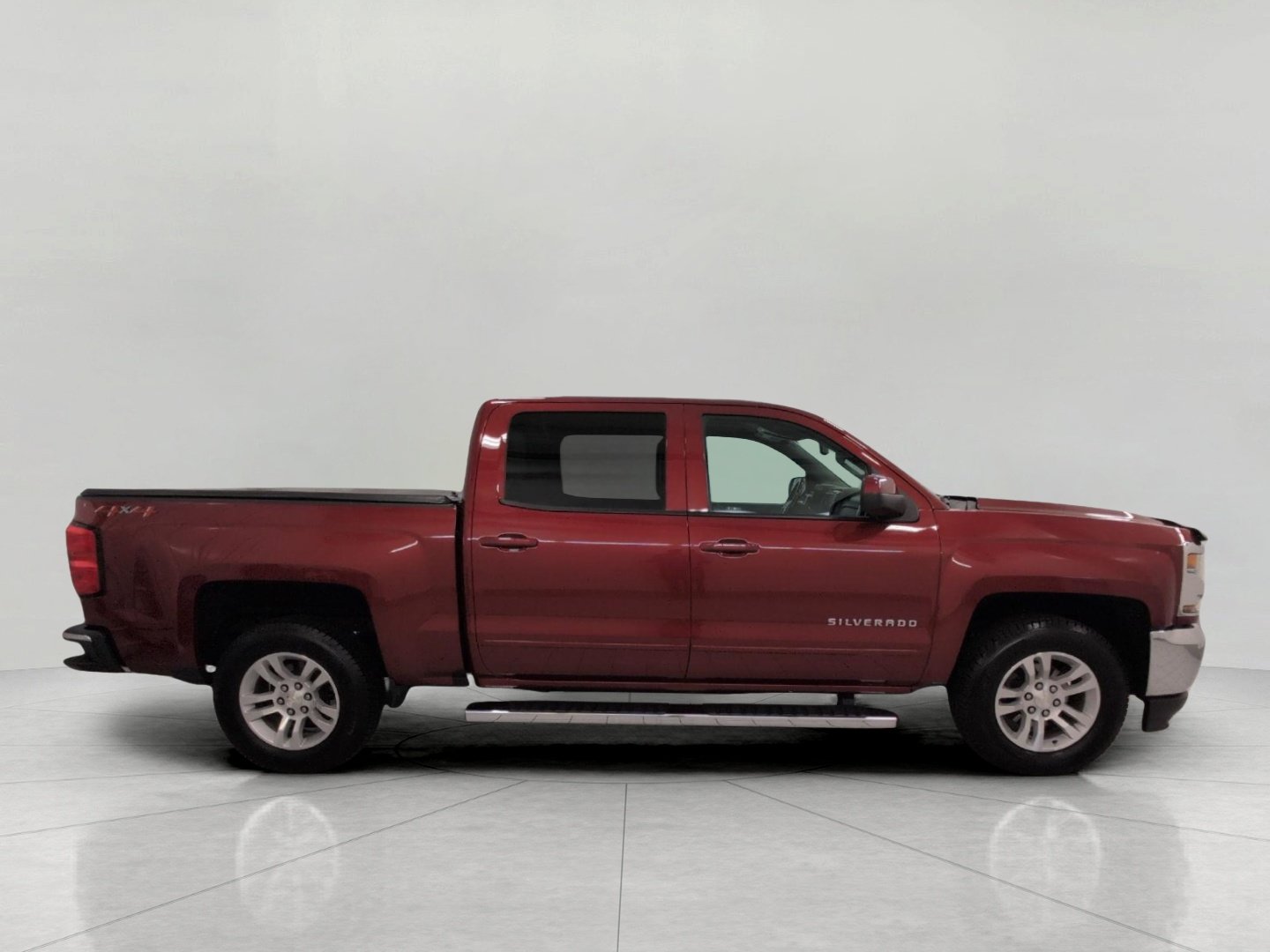 Used 2018 Chevrolet Silverado 1500 LT w/ All Star Edition AWD/4WD image 11