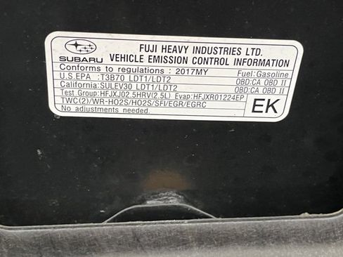 Used 2017 Subaru Forester 2.5i Premium image 23