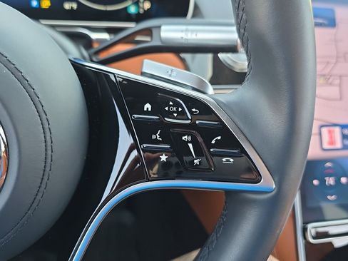 Used 2022 Mercedes-Benz S 500 S 500 image 22