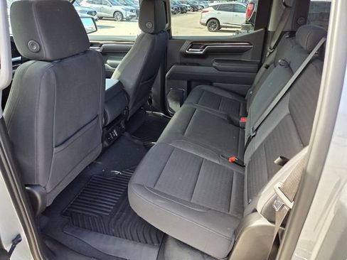Used 2024 GMC Sierra 1500 Elevation AWD/4WD image 9
