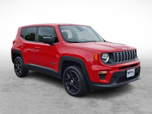Certified 2023 Jeep Renegade Latitude AWD/4WD image 7