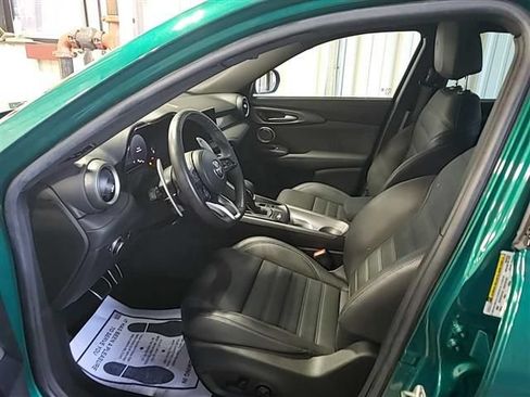 Used 2024 Alfa Romeo Tonale Veloce AWD/4WD image 2
