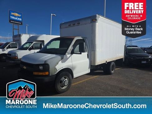 Used 2009 Chevrolet Express 3500 image 1