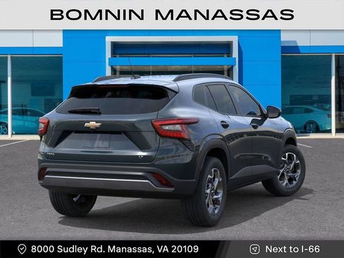 New 2026 Chevrolet Trax LT image 4