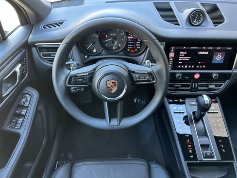 New 2026 Porsche Macan GTS image 15