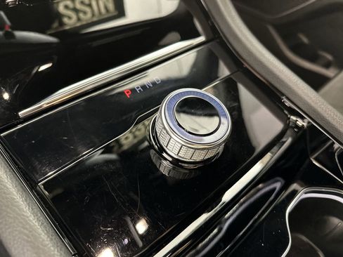 Used 2022 Jeep Grand Cherokee Altitude image 20