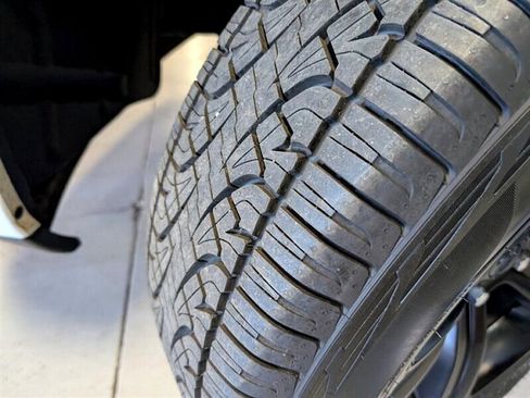 Used 2018 RAM 1500 Sport w/ Sport Premium Group image 17