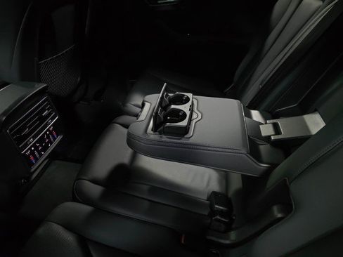 Used 2021 Audi Q7 3.0T Prestige image 17