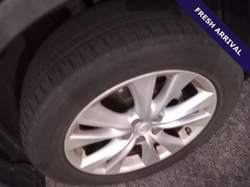 Used 2013 Toyota RAV4 Limited image 6