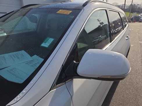 Used 2014 Hyundai Santa Fe GLS w/ Ultimate Package 06 image 11