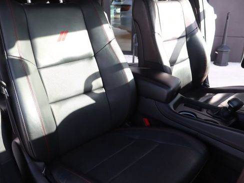 Used 2024 Dodge Durango GT RWD image 14