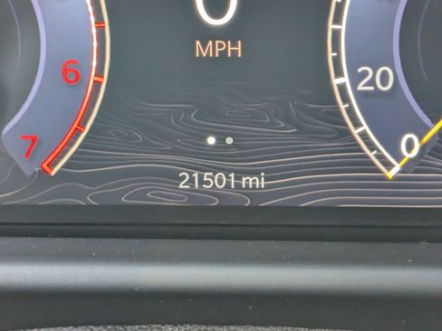 Used 2024 Jeep Wagoneer 4WD w/ Premium Group I image 28