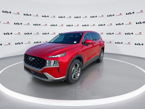 Used 2023 Hyundai Santa Fe SE FWD image 4