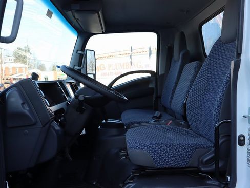 New 2025 Chevrolet Low Cab Forward image 10