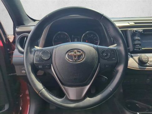 Used 2018 Toyota RAV4 SE w/ Power Extra Value Package AWD/4WD image 13