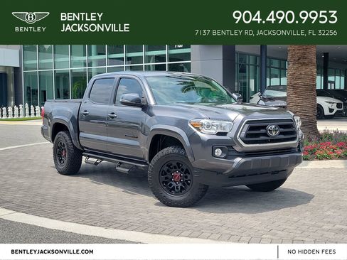 Used 2022 Toyota Tacoma SR5 RWD image 1