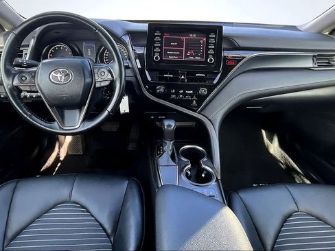 Used 2024 Toyota Camry SE FWD image 10