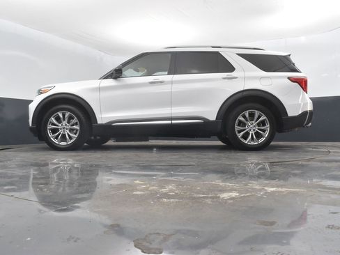 Certified 2023 Ford Explorer Limited image 50