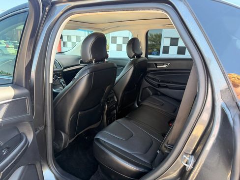 Used 2015 Ford Edge Titanium w/ Equipment Group 301A AWD/4WD image 26