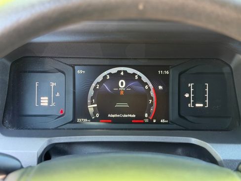 Used 2024 Toyota Tacoma SR AWD/4WD image 11