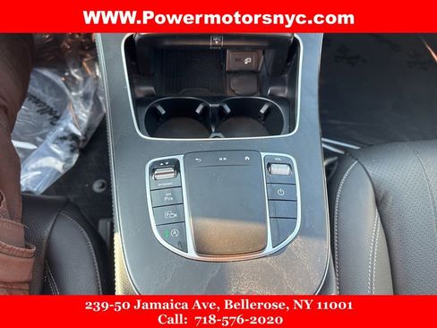 Used 2022 Mercedes-Benz E 350 4MATIC Sedan w/ AMG Line Exterior image 39