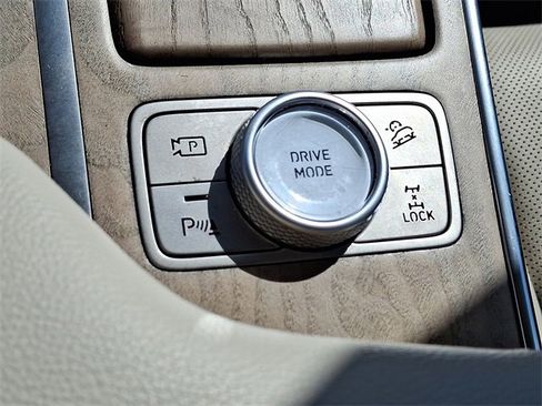 Used 2023 Genesis GV80 2.5T w/ Prestige Package image 25