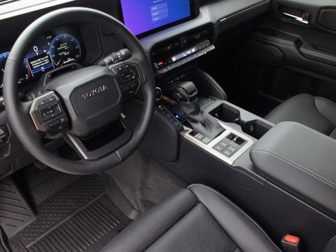 New 2026 Toyota Land Cruiser image 24