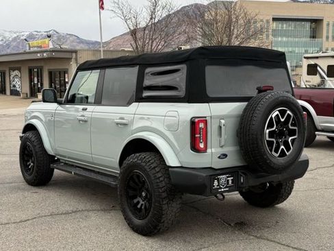 Used 2021 Ford Bronco Outer Banks image 8