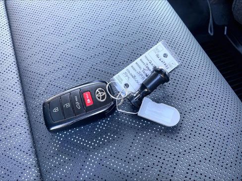 Used 2024 Toyota Tundra SR5 w/ SR5 Premium Package image 15