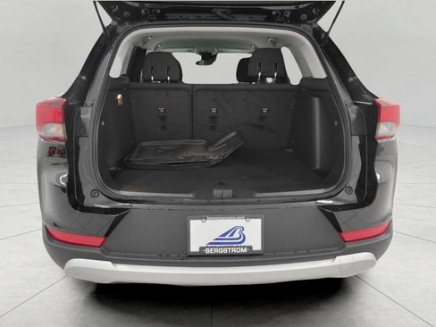 Certified 2024 Chevrolet TrailBlazer LT AWD/4WD image 16