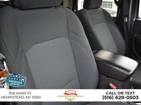 Used 2022 Jeep Gladiator Sport image 24